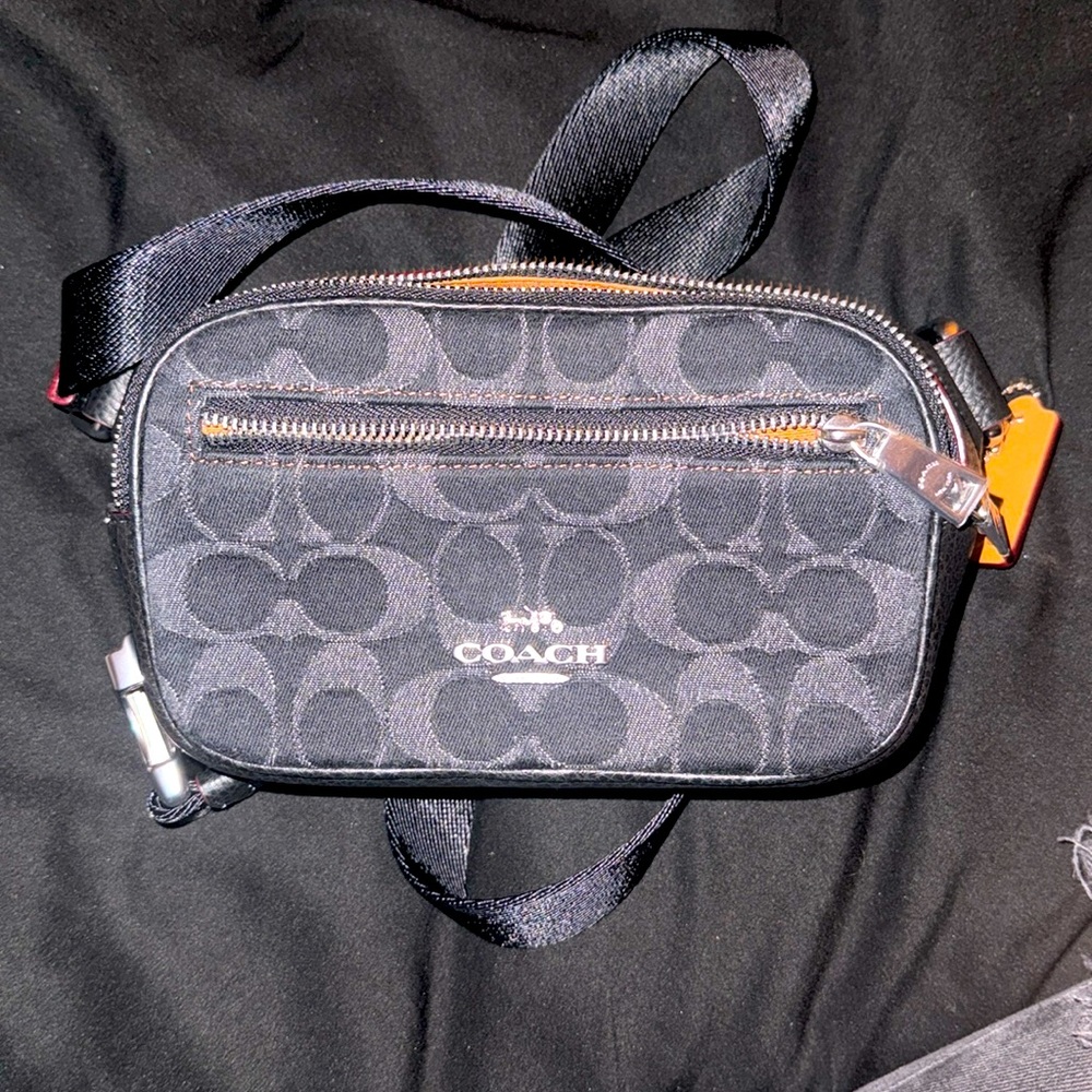 NWT Black coach fanny pack
